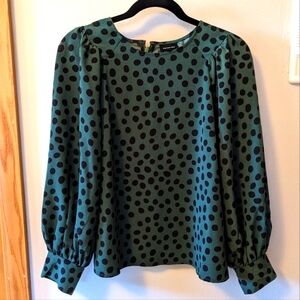 Who What Where blouse. Green and black polka dots. Size Medium.